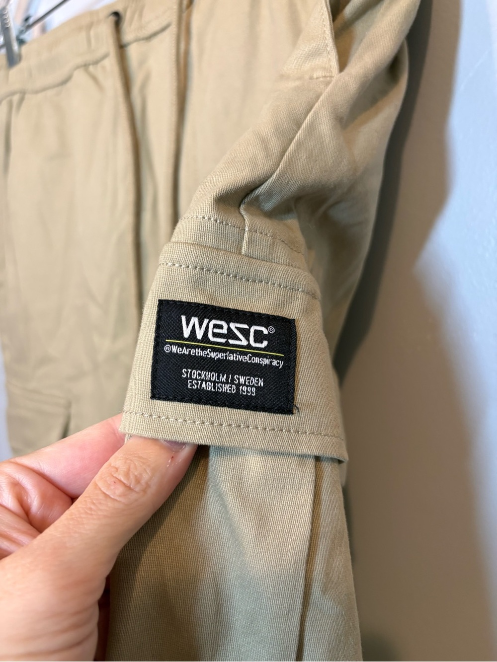 Wesc Men's Medium Women's Large Khaki Cargo Pants Drawstring Waist Gorpcore Hik - Picture 4 of 13